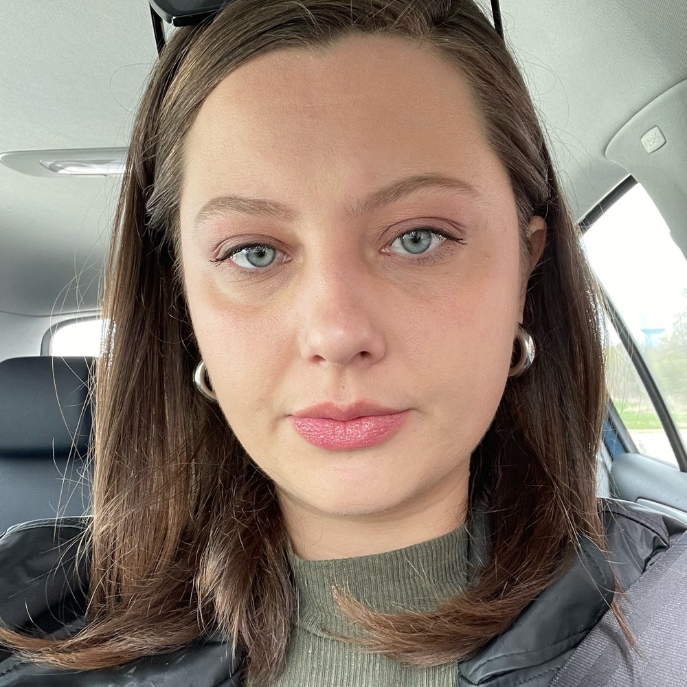 Meet your Posher, Kristen